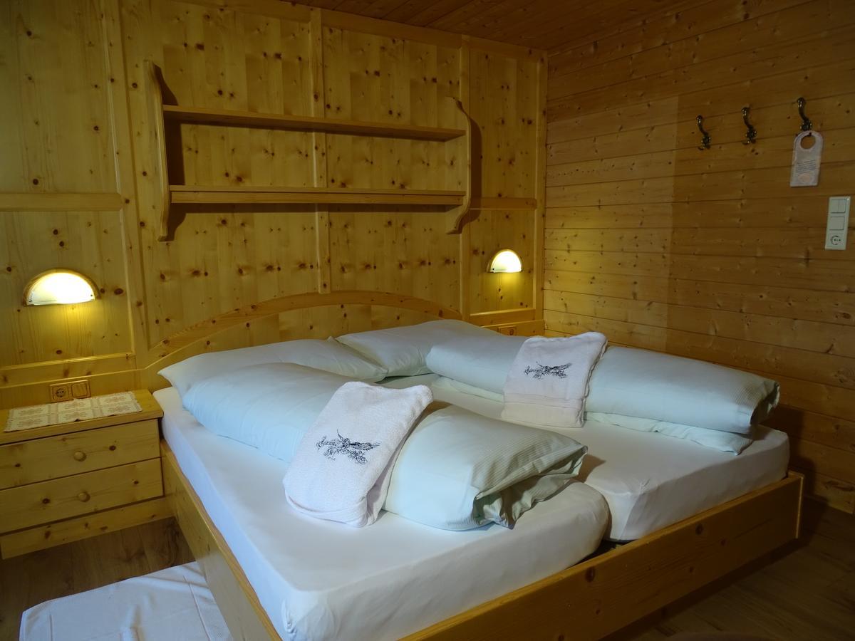 Gasthof Geierwallihof フェント エクステリア 写真